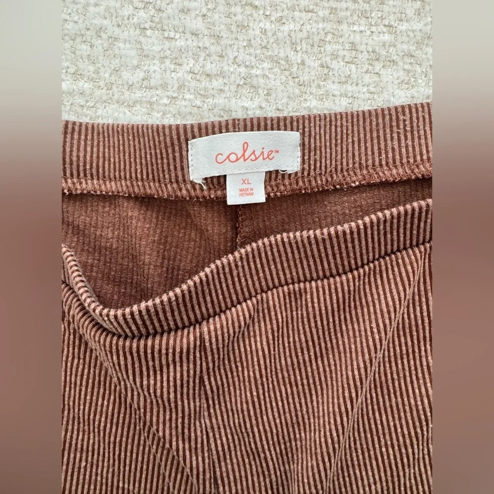 Target - Brown Lounge Set - Picture 2 of 4